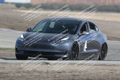 media/Oct-19-2025-Speed Ventures (Sun) [[a6e7fe67be]]/TC B/Session 2 (Outside Grapevine)/